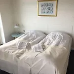 Bed and breakfast Grenaa Hostel