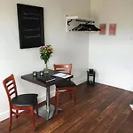 Grenaa Hostel Bed and breakfast