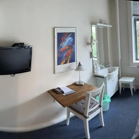فندق مبيت وإفطار Grenaa Hostel Grenå