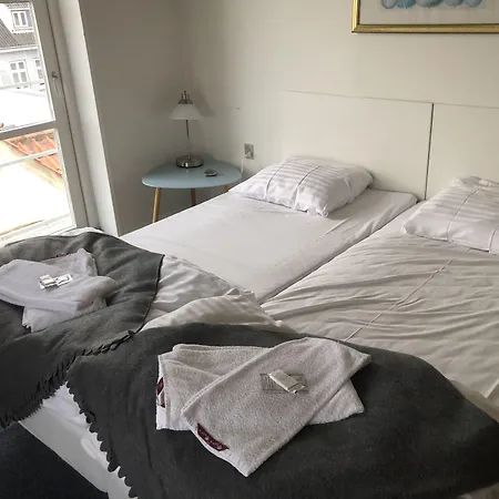 Grenaa Hostel Отель типа 