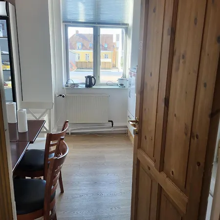 Bed & Breakfast Grenaa Hostel 3*