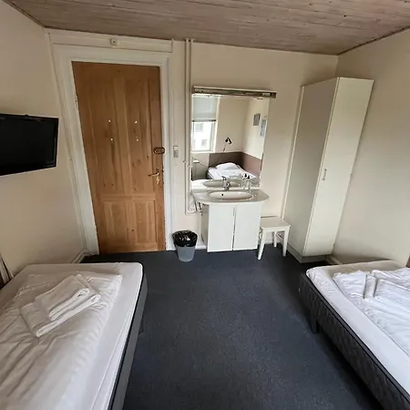 Grenaa Hostel Bed & Breakfast 3*
