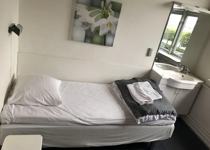 Grenaa Hostel Отель типа 